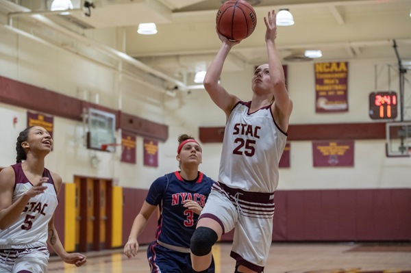 Strong Second Half Boosts STAC to 67-53 Victory at Roberts Wesleyan